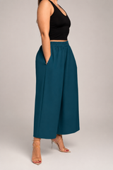 A BREEZE CAPRI PANTS